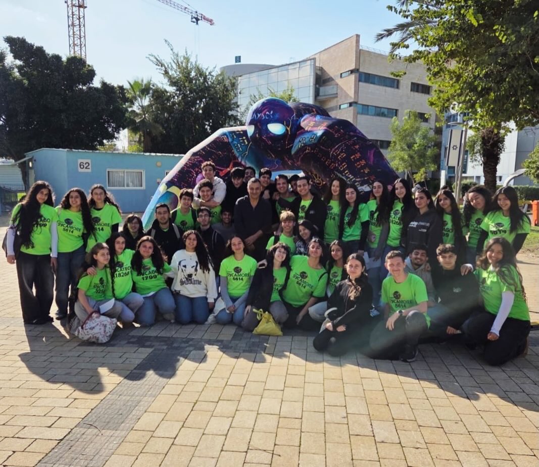 TeamSycamore's tweet photo. Tour at HIT as part of our collaboration 🤝🎓
Explored robotics, innovation labs, MADE &amp; 3D printing, and saw cutting-edge solutions in medicine and imaging 🦾🤖
Huge thanks to Dr. Israel Okhonov and Amir Mirzot Zion for the inspiring guidance.
Excited to keep collaborating 💚🧡 https://t.co/gRJc1KIuhj