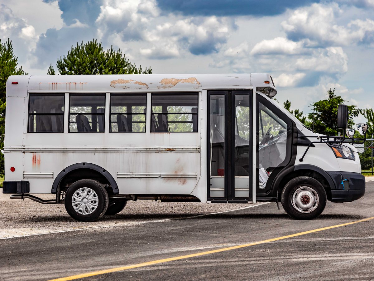TESCOBus's tweet photo. Is your bus or van starting to show its age? If so, it might be time for an upgrade!

View our inventory of new and pre-owned vehicles at https://t.co/sfBp7ZsOLr. https://t.co/6lX4tUVHTZ