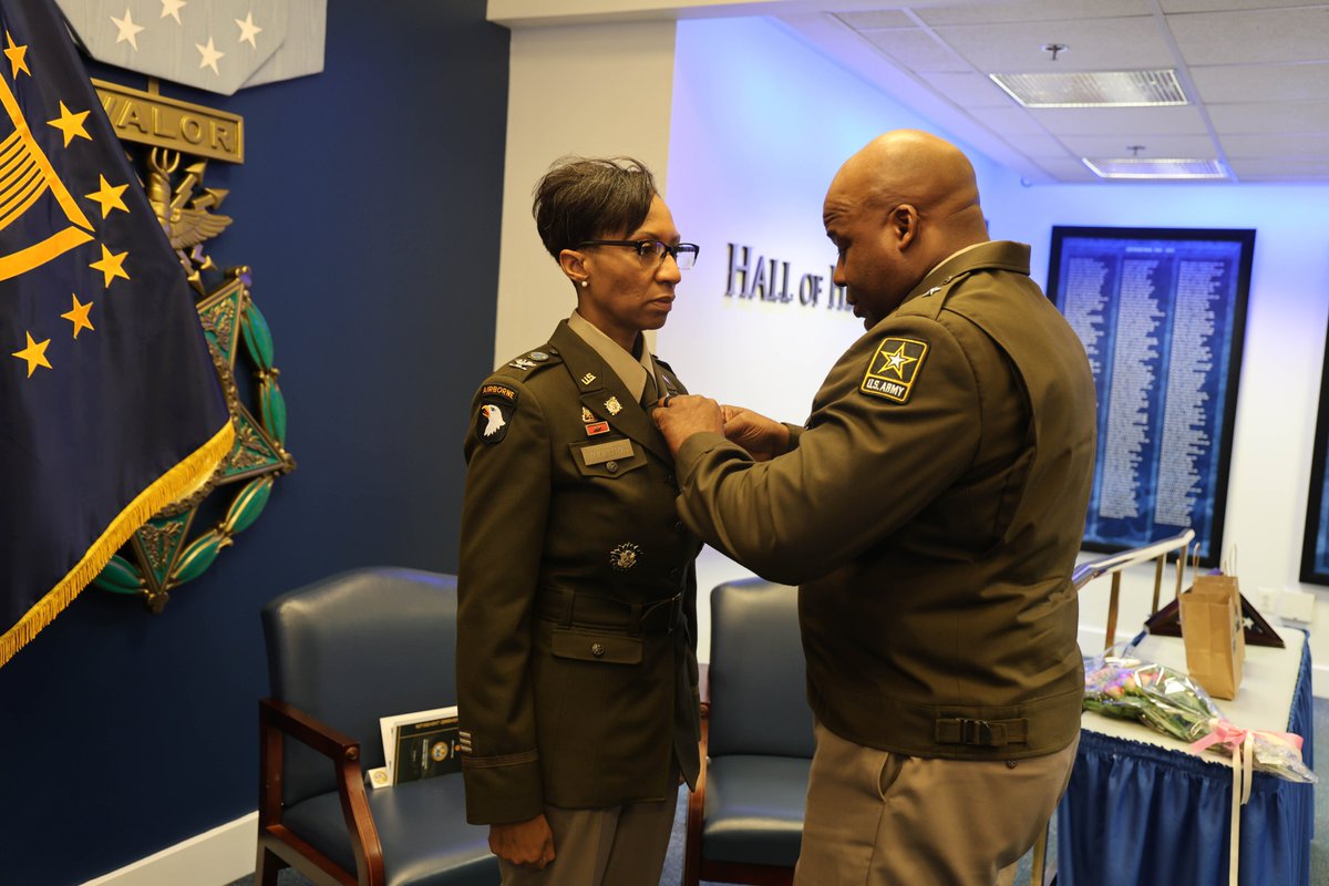 U.S. Army Logistics tweet media