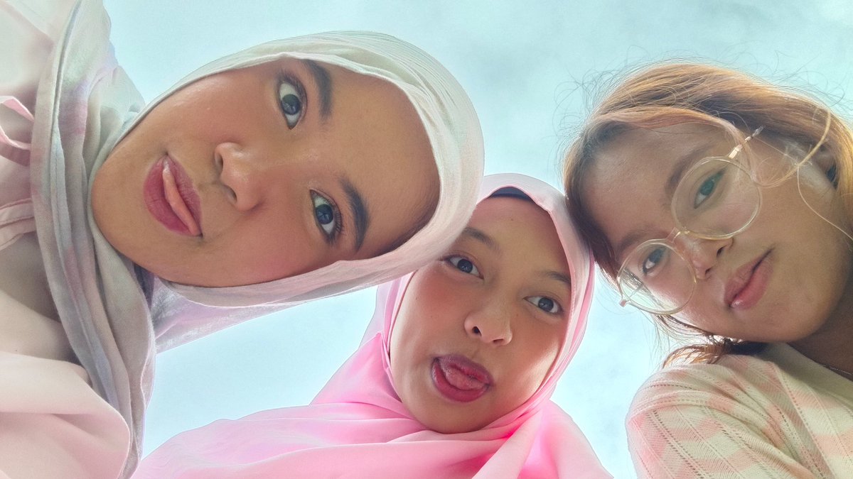 fidelaalaapo's tweet photo. powerpuff girl 🤍 https://t.co/ddlJ5FDJaY