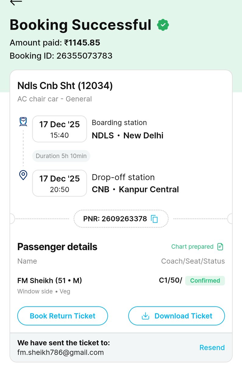 <a href="/AshwiniVaishnaw/">Ashwini Vaishnaw</a> <a href="/RailMinIndia/">Ministry of Railways</a> <a href="/RailwaySeva/">RailwaySeva</a>

#दिल्ली_कानपुर_शताब्दी_12034 अटेंडेंट टीम के #चिराग_शर्मा व #अर्पित_अवस्थी की ईमानदारी को मेरा सलाम।

मैं अभी शताब्दी ट्रेन से #CNB कानपुर आया हूँ। जल्दीबाजी में मेरा 2nd फोन मेरी सीट C-50 पर छूट गया और मैं अपने घर पहुंच गया।