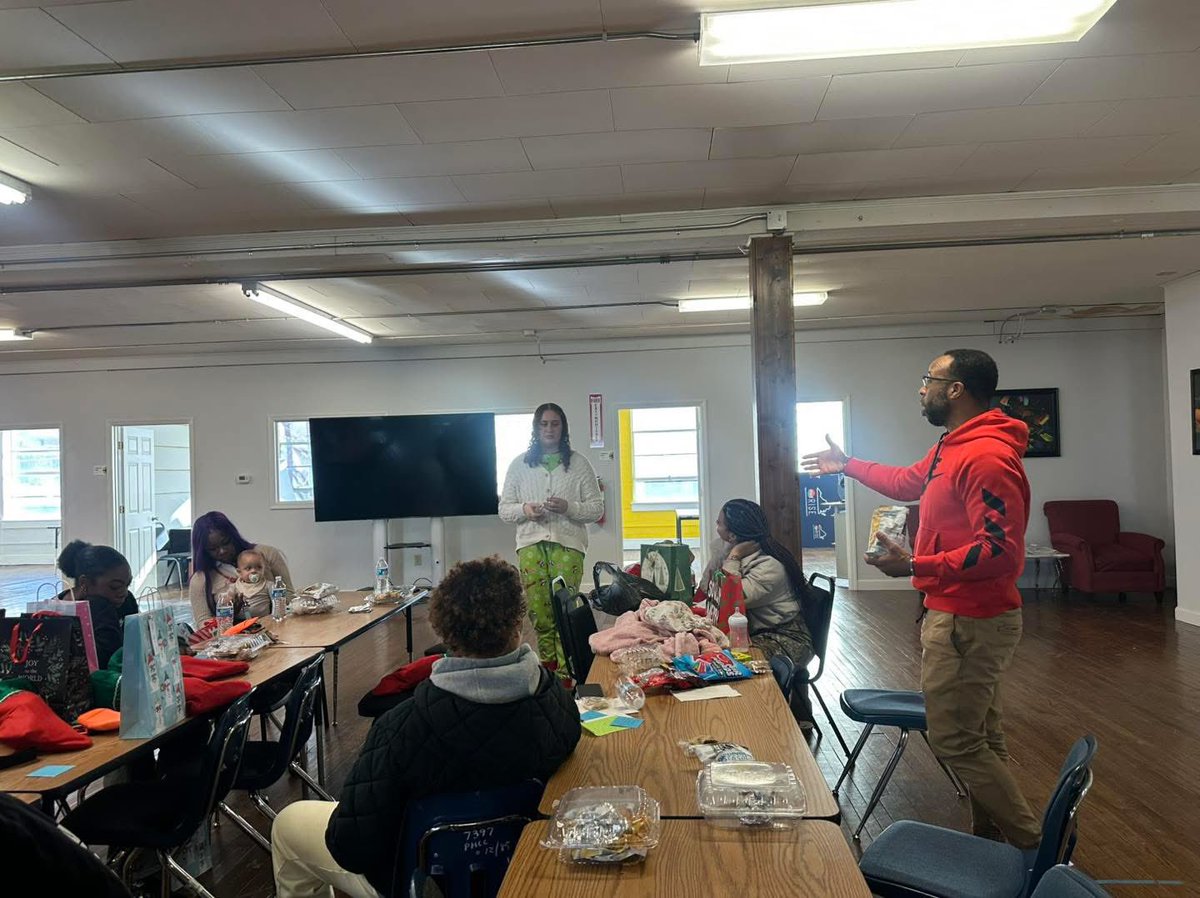 Coach Le’Bryan Patterson tweet media