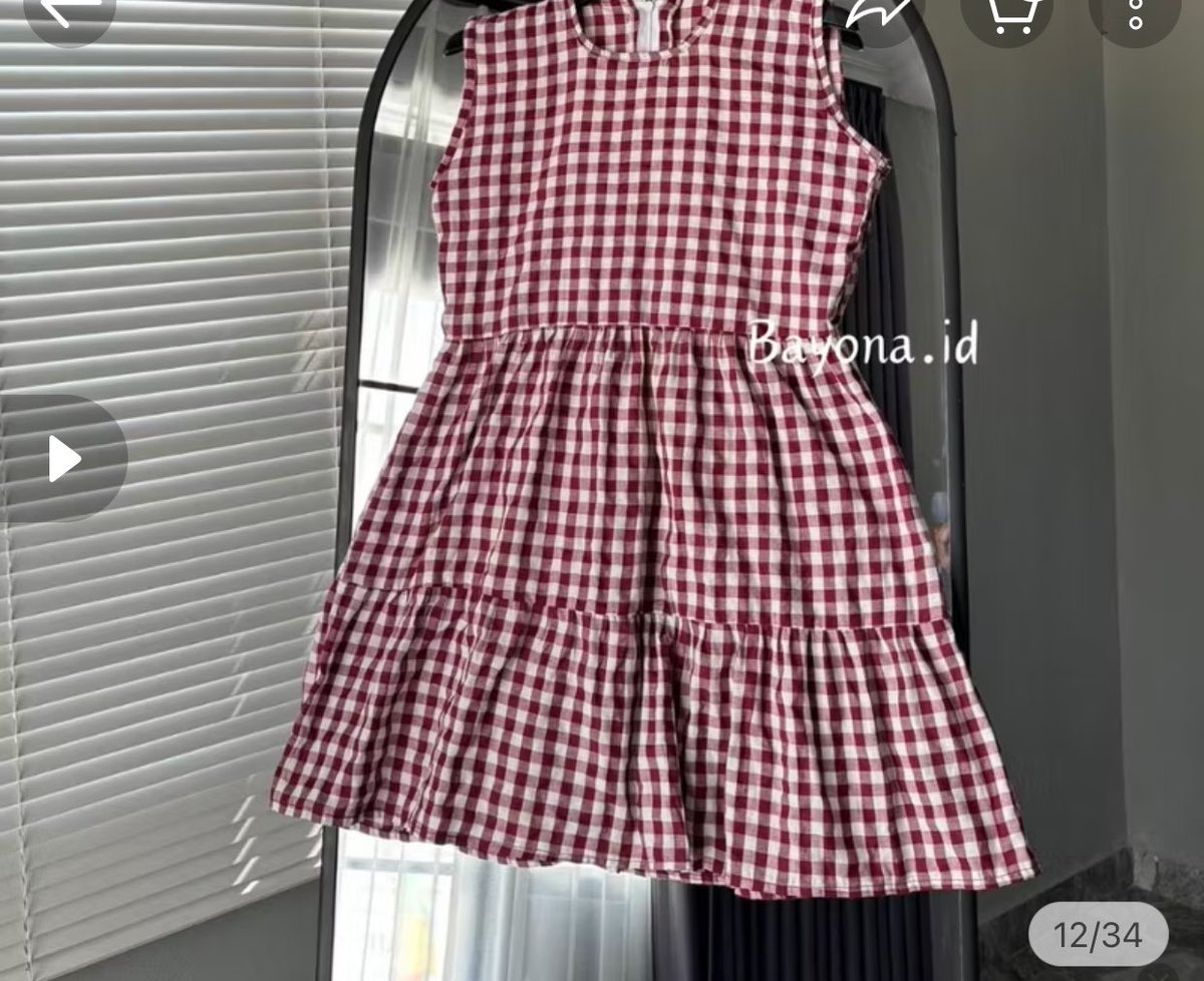 sjitposting's tweet photo. info preloved dress ky gini dong guys, kl bs under 50 😞 https://t.co/QvwtQYCRdT