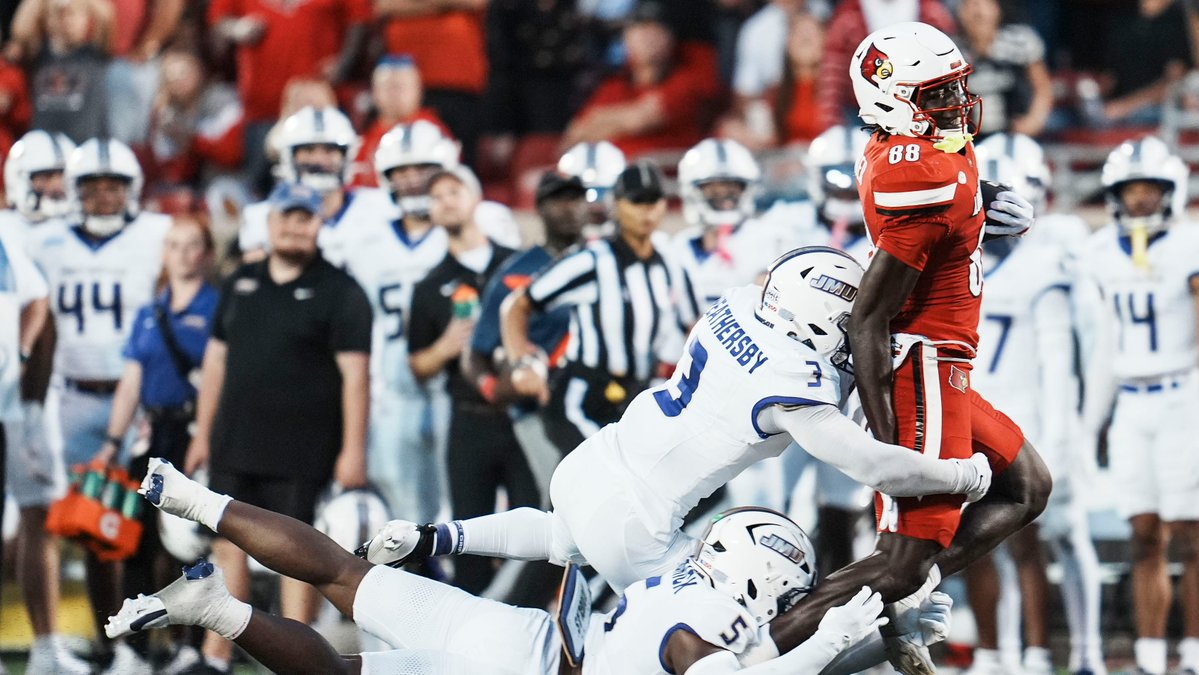 Can James Madison star linebacker be a difference maker vs Oregon? uclawire.usatoday.com/story/sports/c…