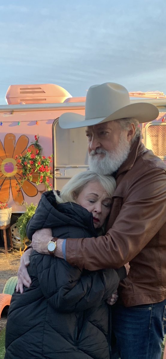 RandyRRQuaid's tweet image. Dear Lord, in Jesus name, protect this loving kind ground breaking female comedian of all time from the evil that the former First Lady Michelle Obama has attempted to do to her. Amen!