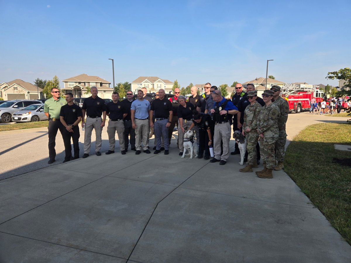 Kansas National Guard tweet media