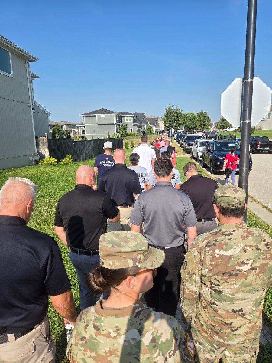 Kansas National Guard tweet media