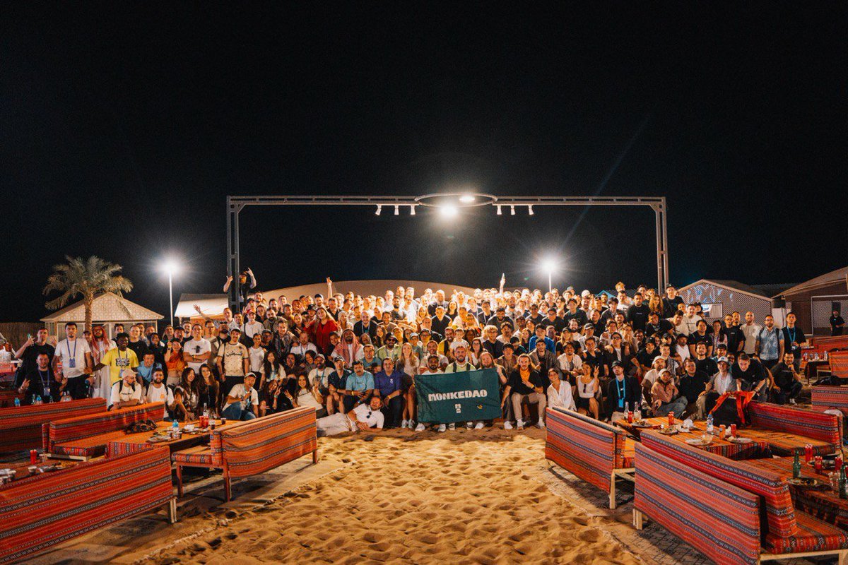 SOLBigBrain's tweet image. NFTs have mostly died but there are still a few projects that refuse to die and @MonkeDAO is one of them.

At @SolanaConf, 275 Monke jpeg enjoyers showed up in the desert for some fun Dune Bashing, Sandboarding, Camel rides &amp;amp; more.

Proud to be a purple Monke on the internet.