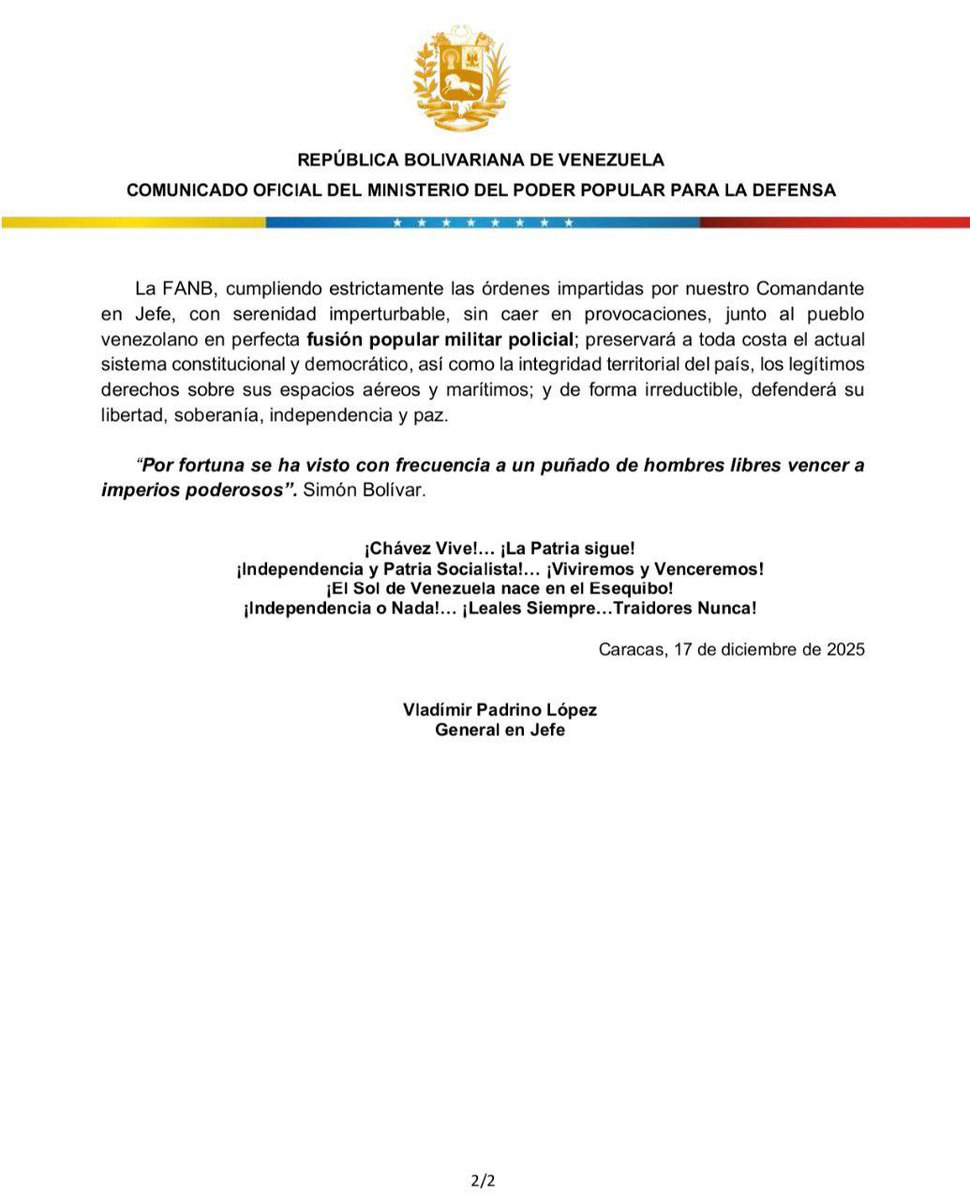 Venezuela_088's tweet photo. 🚨|| Desde el #MppDefensa el GJ Padrino López junto al Alto Mando Militar, rechaza y denuncia de manera contundente las acciones de Donald Trump contra Venezuela que solo buscan ejecutar un cerco naval total contra la Nación. ¡La FANB se mantiene firme en Defensa de la Patria. https://t.co/Xft5d6Nqle