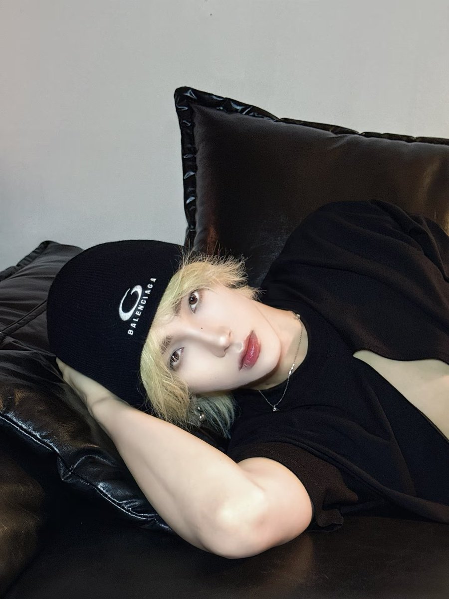 wiegevoid's tweet image. 