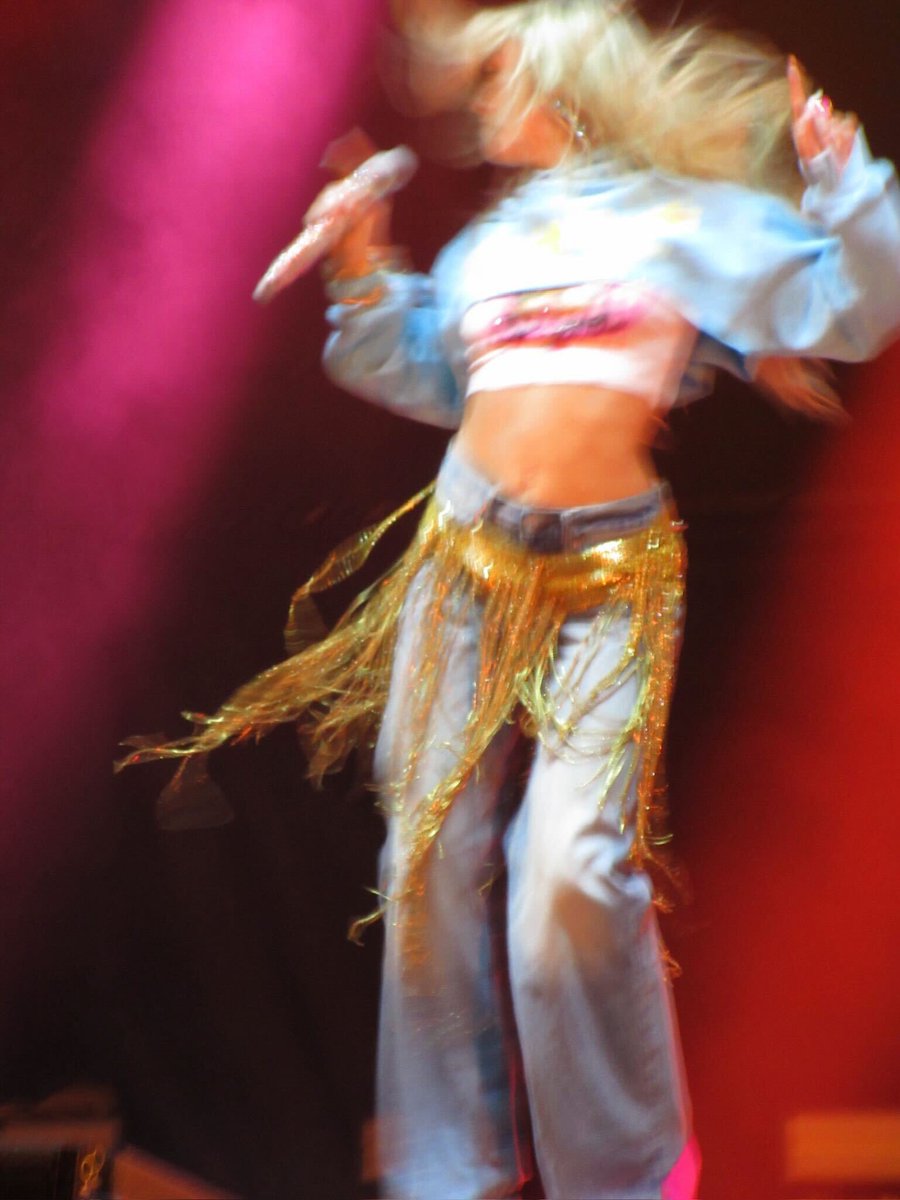 zaralarsson's tweet image. 