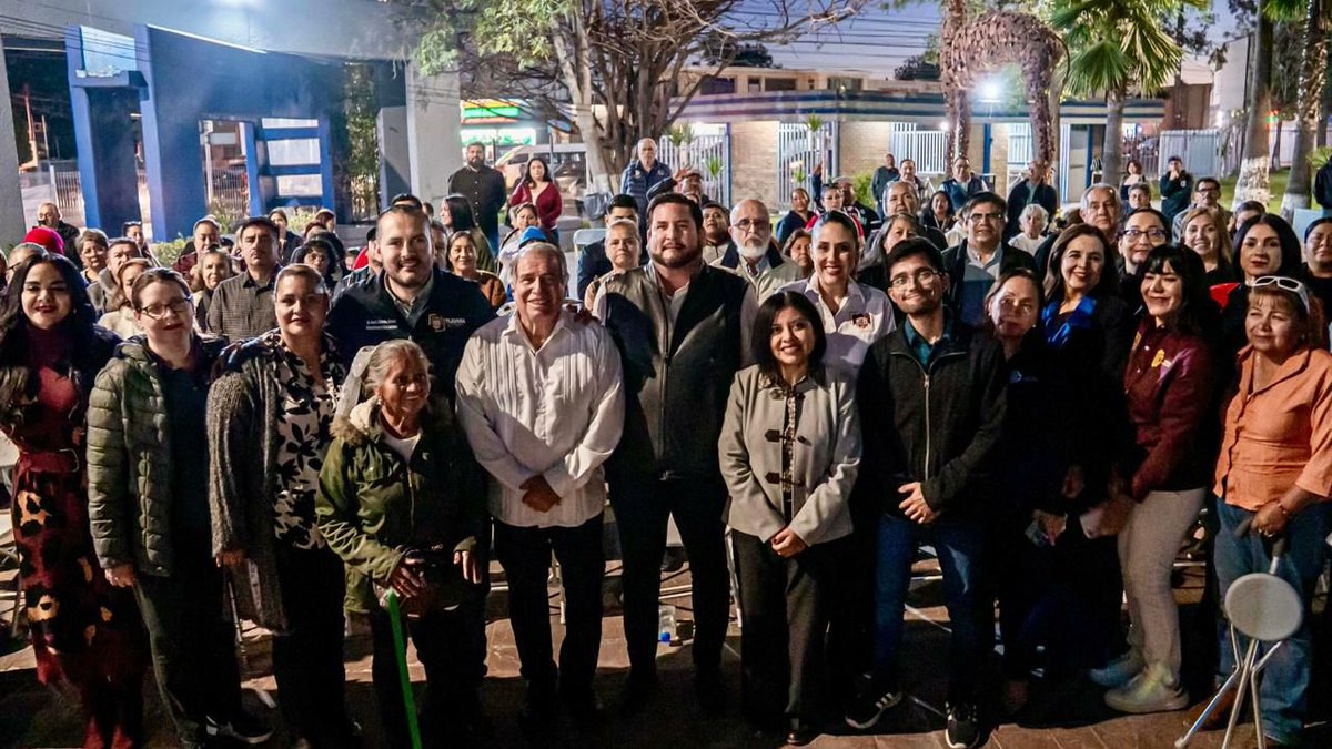 Mexico360_'s tweet photo. New Safe Path inaugurated in Tijuana

With an investment of over 4.1 million pesos, the Tijuana government inaugurated a new Safe Path at the Technological Institute of Tijuana, Tomás Aquino campus, benefiting more than 14,000 people, including students and residents of the Otay Centenario district. The project involved installing 73 bollard-style lights along 876 meters, improving lighting, mobility, and safety in a high-traffic area.