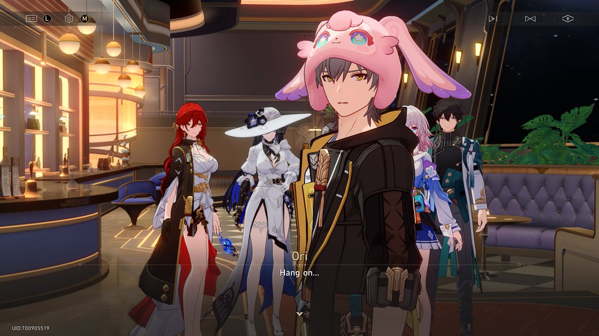 bro i gotta start taking this stupid hat off for story quests 😭😭