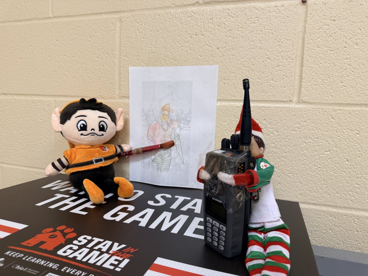 Brownie and Harvey enjoying some time outside the art room! <a href="/SITG_Browns/">Stay in the Game! Attendance Network</a> <a href="/KQuall/">Kristine Quallich</a>
