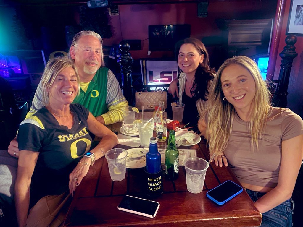 New York Ducks - UO Alumni Association tweet media