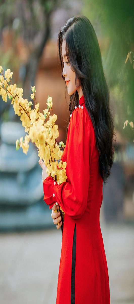 Lydia Emily tweet media