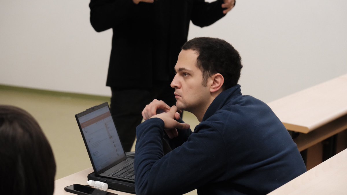 ITU Blockchain tweet media