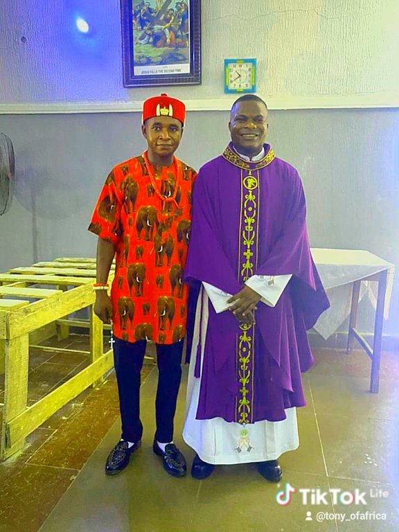 VictoryAnthony's tweet photo. Thank God on your priestly ordination my brother and friend. My prayers towards you is strength and courage to reach the end. Congratulations, Ukwa. https://t.co/KvDwevv2Yy