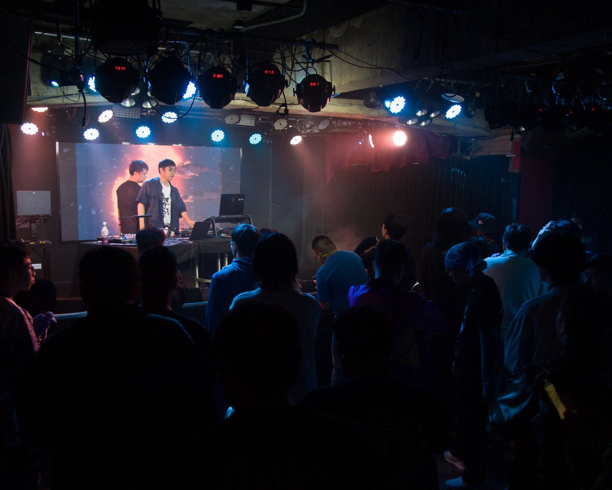 tedjjrl's tweet photo. partypora vol.08 @partypora
20251129 (2025アニソン限定)

前橋ウィッチーズは永遠不滅！
時代はさぁ暴力なんだよTシャツ
1、2、3 ムリムリ！
日常系アニメ最高！

このセットには個人的なお気に入りのJ-core, dnb, アニリミ, アニソンが含まれています
よろしくお願いします🙏🏻

#趴踢波啦 #アニクラ https://t.co/vEtkIXXnaH