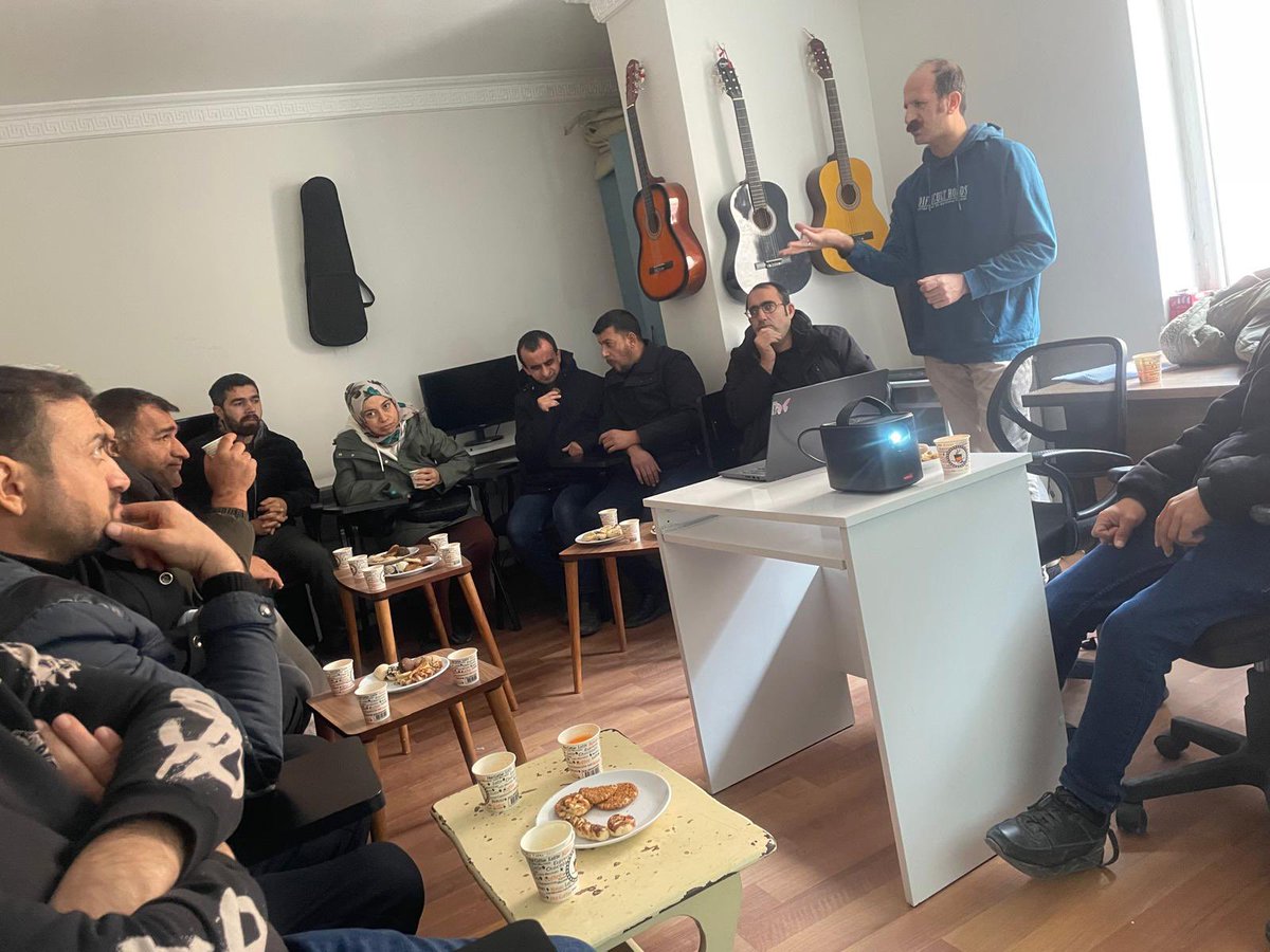 İldeki yerel stk larla engelli haklarını  ,bakış açısını konuşuyoruz.