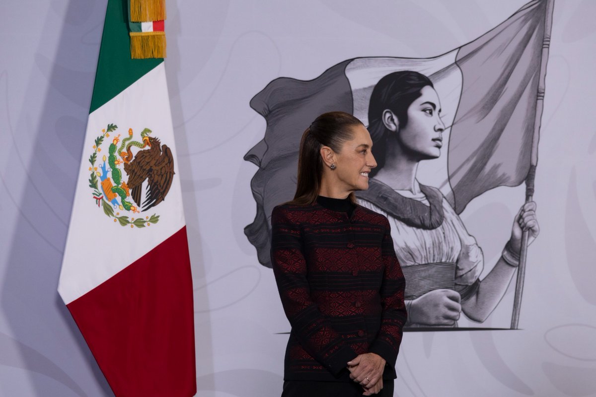 #ESTADO #NACIONAL | CFE LANZA PROYECTOS PARA GENERAR 6 MIL MW EN 2026, PRIORIZANDO ENERGÍAS RENOVABLES Y INVERSIÓN ESTATAL☀️💰

La CFE lanzará proyectos renovables y estatales para garantizar energía y cumplir compromisos climáticos.

➡️Más Info: asisucedeleon.mx/cfe-lanza-proy…