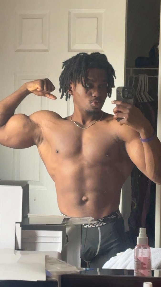 WaleWoestar tweet media