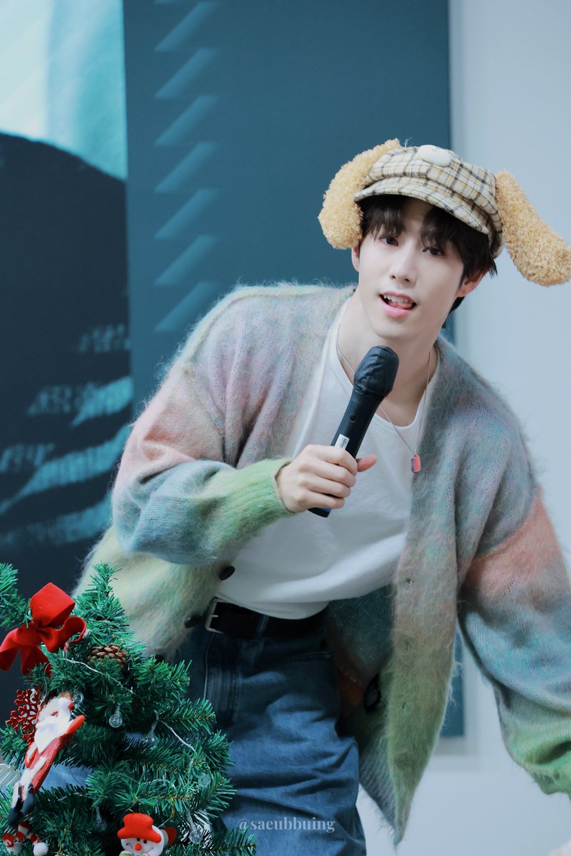 saeubbuing's tweet photo. 251217 Silhouette Fansign Seoul
@marktuan 

#SilhouetteFansign_Seoul
#MarkTuan #마크 #GOT7 #갓세븐 https://t.co/n23m5GRnTA