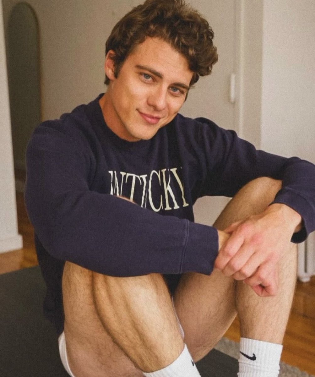 I’ve been a fan of Lane’s since 2015. He fought for the rights of everyone, and he loved everyone who came into his life. I never got to know him personally but I really wish I did. Rest in Peace Lane, hope you get to see Catch again up in Heaven ❤️‍🩹 <a href="/LaneVRogers/">Lane</a>