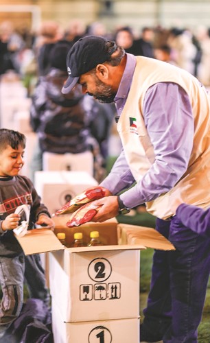 «النجاة الخيرية»: إغاثة عاجلة لـ 1150 أسرة سورية نازحة على الحدود التركية 