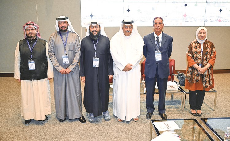 مؤتمر «الثقافة والهوية» ناقش دور الإعلام والأسرة في تعزيز الهوية الخليجية -السليم: الصحافة الكويتية ترسّخ قيم المواطنة والانتماء لدى الشباب الجامعي 