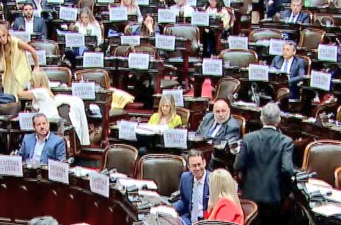 Carlos Verna tweet media