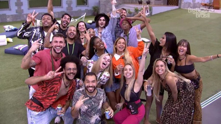 eu_aislan's tweet image. 🚨BRIGA DE GIGANTES!! Dessas três edições do bbb, qual foi a melhor? 

#BBB26