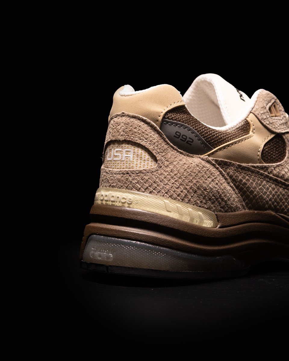 New Balance 992 Made in USA

Driftwood/Rich Oak/Incense

Available now on saintalfred.com