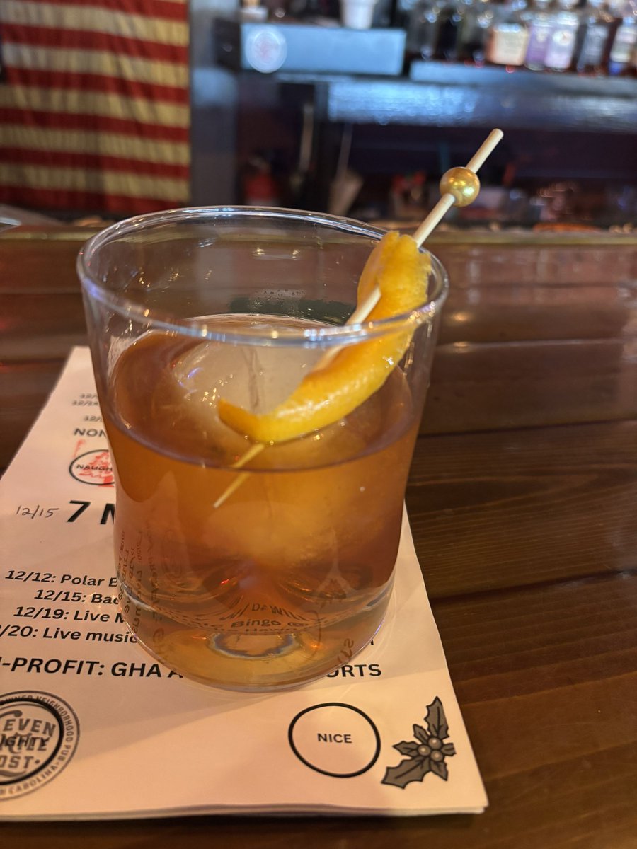 MitchRobey's tweet photo. Bar #7 - Seven Mile Post 7️⃣🥃

Located in the Ogden area of Wilmington, I logged 4 miles before grabbing both the Naughty and Nice Drink.

Naughty - Butterbeer with Bourbon
Nice - Chai Old Fashioned

Drinks - 9/10
Atmosphere - 4/10
Christmas Decor - 6/10 https://t.co/eBTYv5MpSa