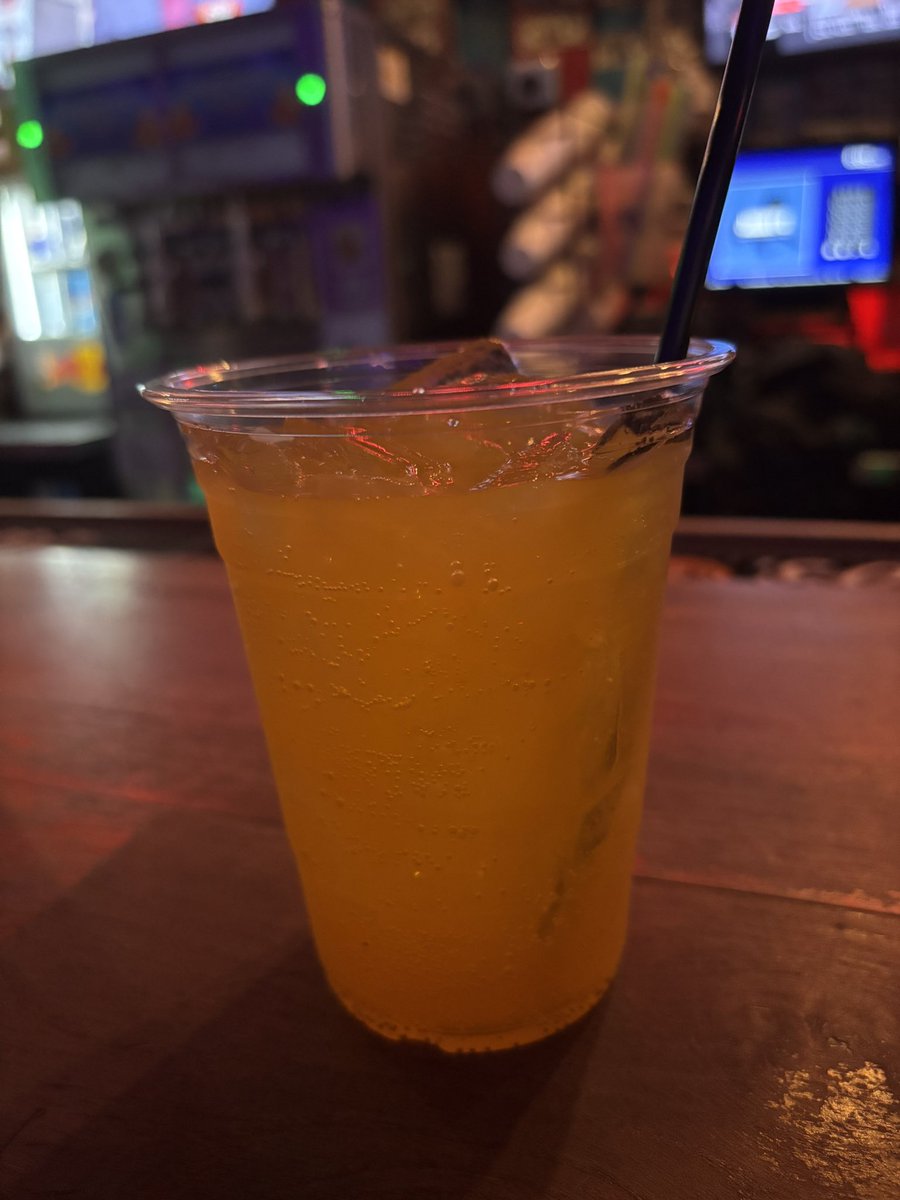 MitchRobey's tweet photo. Bar #8 - Jimmy’s (Wrightsville Beach)

This bar was kind of out of the way so I logged 5 miles before grabbing their Nice drink - known as Jimmy’s Juice (vodka/tequila mix).

Drink - 6/10
Atmosphere - 3/10
Christmas Decor - 3/10 https://t.co/vKhkAnVYRe
