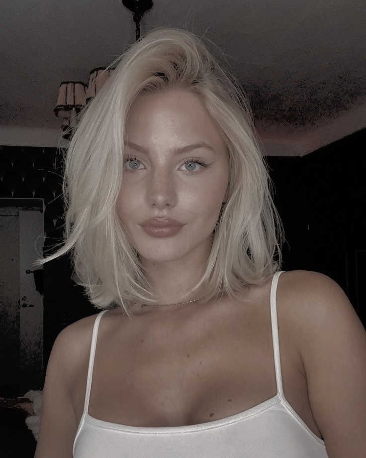 ᅟ 𝖺𝗇𝗇𝖾 𝗐𝗒𝗇𝗇. tweet media