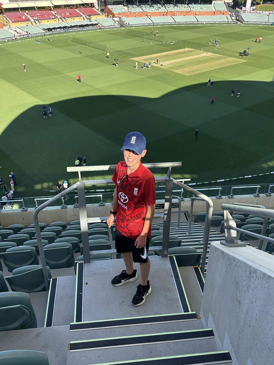 ericgraves7's tweet image. Big day for England today 🏏

Please don’t be 90-6 🙏🏼🤦🏻‍♂️

#Ashes