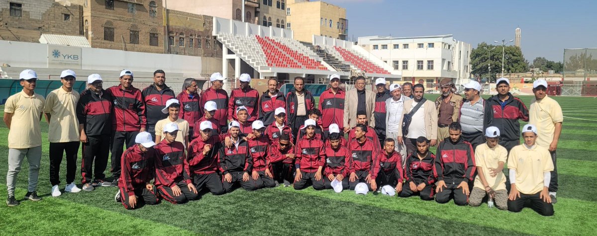 مركز النور للمكفوفين يشارك بفاعلية في البطولة الرابعة للجري انطلقت اليوم في النادي الأهلي بصنعاء منافسات البطولة الرابعة للجري للمكفوفين، التي ينظمها الاتحاد العام لرياضة الأشخاص ذوي الإعاقة بمناسبة اليوم العربي للأشخاص ذوي الإعاقة، بمشاركة فاعلة من مركز النور للمكفوفين بأمانة