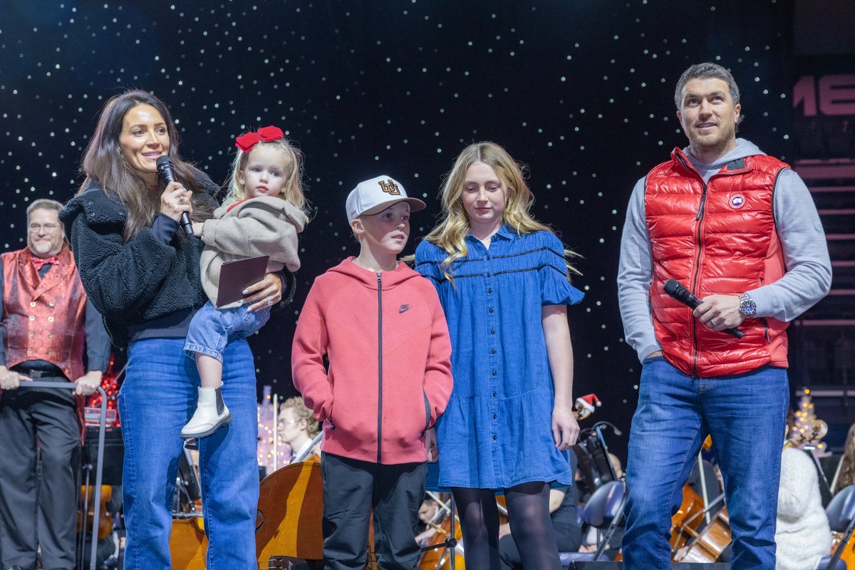 MillerFamilyFdn's tweet photo. Thank you to everyone who joined us for last night’s Annual Christmas Carol Sing-Along!  

Thank you to everyone who attended! Your voices are what make this a cherished holiday tradition. We can’t wait to welcome you back next year. Merry Christmas and Happy Holidays! 🎄✨ https://t.co/9elH1SUAlq