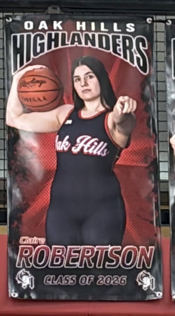 Claire_R_2026's tweet photo. Senior banner hanging in the gym!
You can take the girl out of Basketball but you can't take Basketball out of the girl
#Wrestling #SeniorSeason #BeginningOfTheEnd https://t.co/HzmwrgYcXt