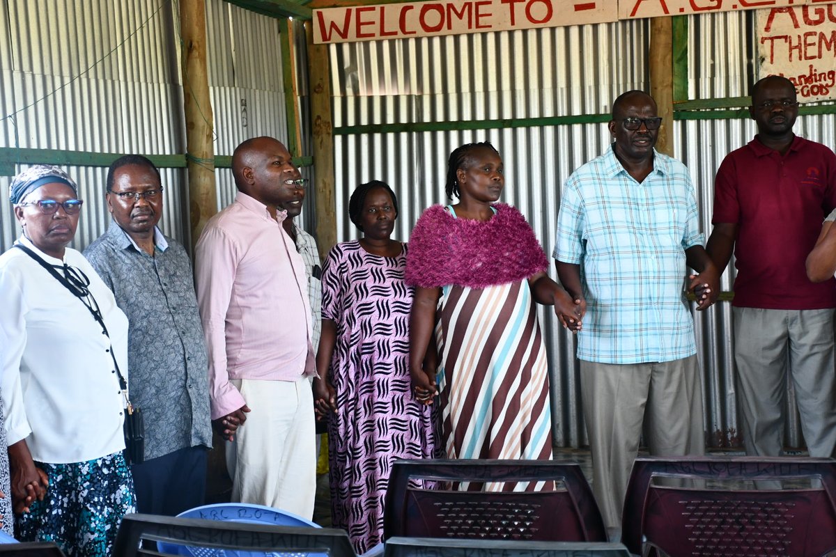 khu121's tweet photo. At Kilifi mission, the day concluded successfully, and we give thanks to God for the souls that were reached through the various ministry activities. The Vacation Bible School (VBS), evangelism outreach, and sports ministry were carried out effectively and with great impact. https://t.co/MxkvUWD9NJ