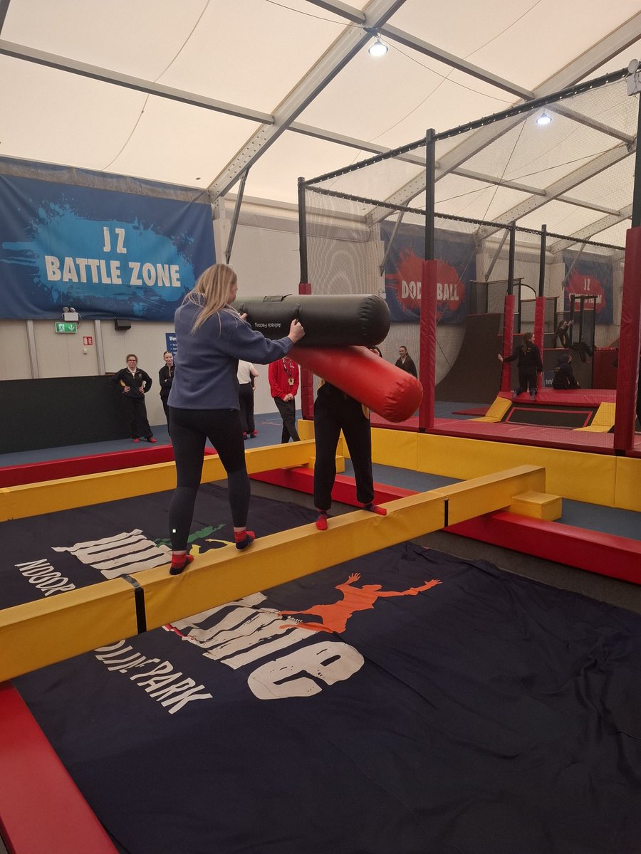 T.Y. Coláiste Bríde tweet media