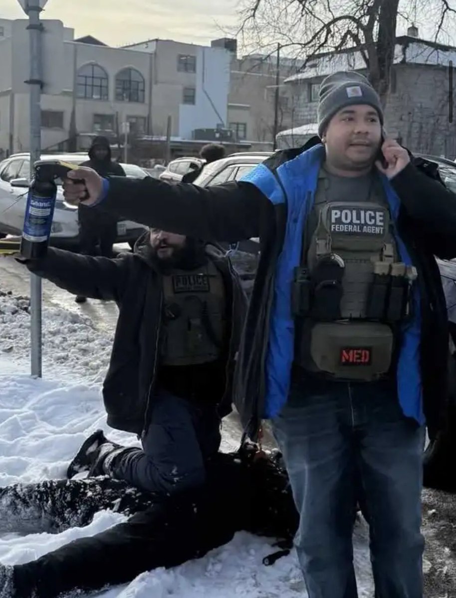 marciaxthree's tweet image. 