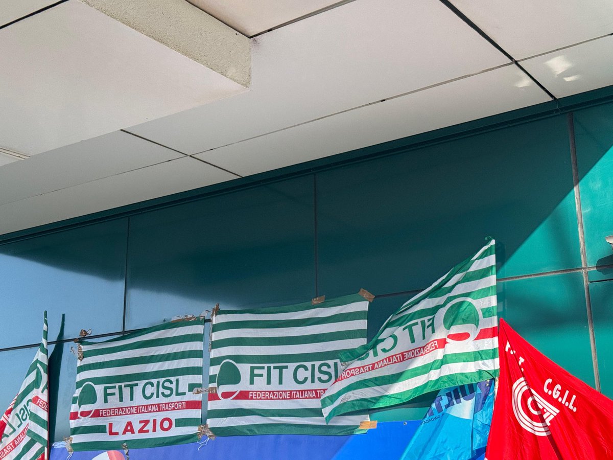 FitCisl's tweet image. #17dicembre ✈️ @ITAAirways ,  #sciopero con adesione altissima conferma necessità di riaprire subito il confronto 

👥 La straordinaria partecipazione allo sciopero, con punte vicine al 90% tra personale di volo e di terra, è un segnale chiaro e responsabile da parte delle…