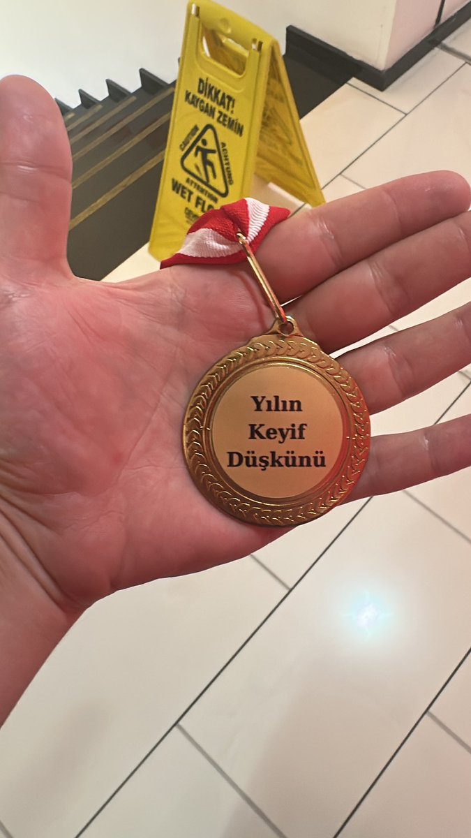 kurumsal şirket tabi, keyif pezevengi diyemediler