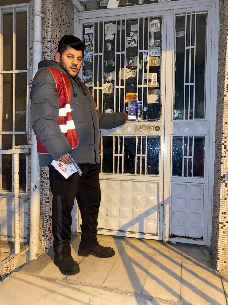 gencrefahbevler's tweet photo. Bahçelievler Gençlik Kolları Olarak 3.Olağan Kongremizin Broşürü Dağıtıma Devam Ettik. 

Hayırlara Vesile Olsun. https://t.co/urQiCwcrLo