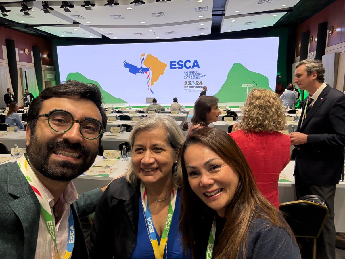 PSU_CollegeOfEd's tweet photo. @PSU_EdPolicy doctoral alumni José Julián Prieto  (@joseju74) &amp; Annie Everett are helping shape the global conversation on ethical engagement in higher ed. 🌍 

#PennState #EducationPolicy 

https://t.co/RMT7lJaNPW https://t.co/L3X0MnySwm