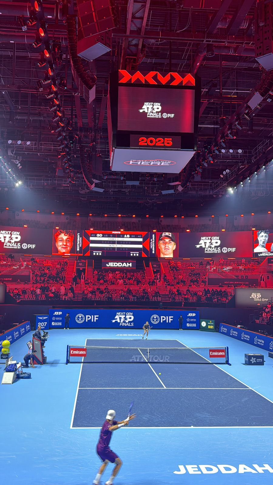 تنطلق الآن المواجهة الأخيرة في اليوم الأول بين النرويجي نيكولاي بودكوف كيير والإسباني مارتين لاندالوثي. #نهائيات_الجيل_القادم 