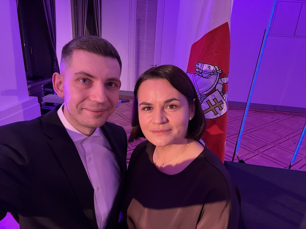 Фото с Нобелевским лауреатом у меня есть, но до сих пор не было селфи с президентом Беларуси