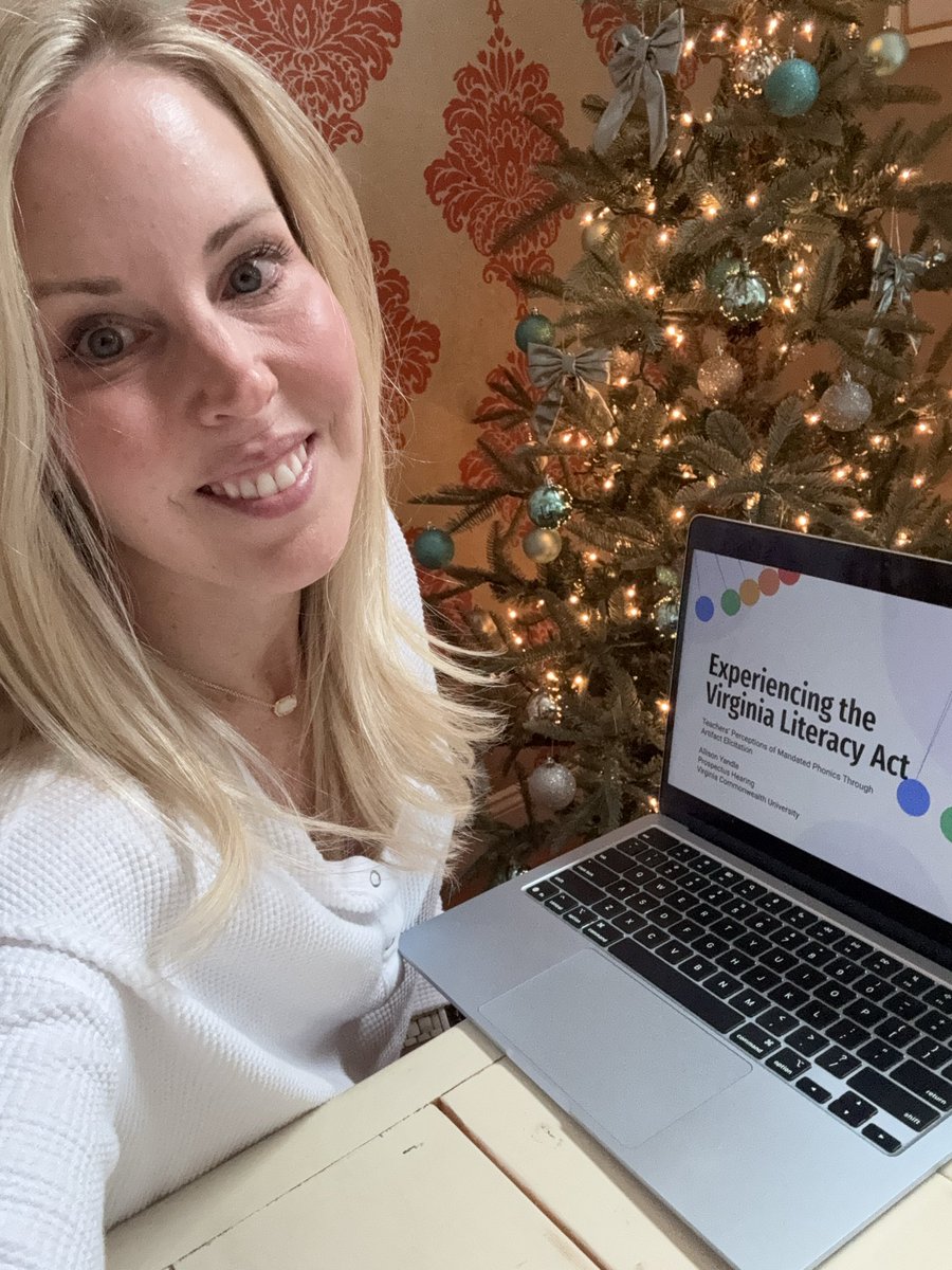 Successfully defended my dissertation prospectus today. I’m one GIANT step closer to the finish line! 🥳🖤💛